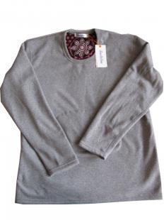 生物磁套服 服装批发市场的新宠——探秘珊瑚绒套服热销背后的健康潮流